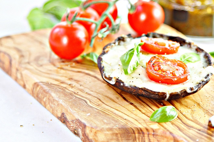 Pesto Portabella Pizzas