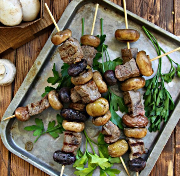 Steak-Potato-and-Shroom-Kebabs-square