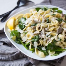 Oyster Mushroom and Spinach Orecchiette with Garlic and Lemon-image