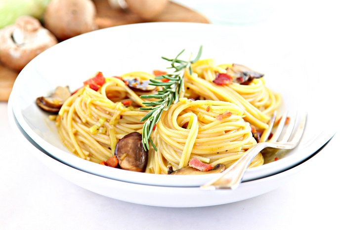 Mushroom-and-Leek-Spaghetti-Carbonara-5