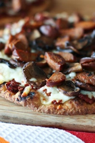Andouille Sausage, Mushroom and Sun-Dried Tomato Naan Pizza