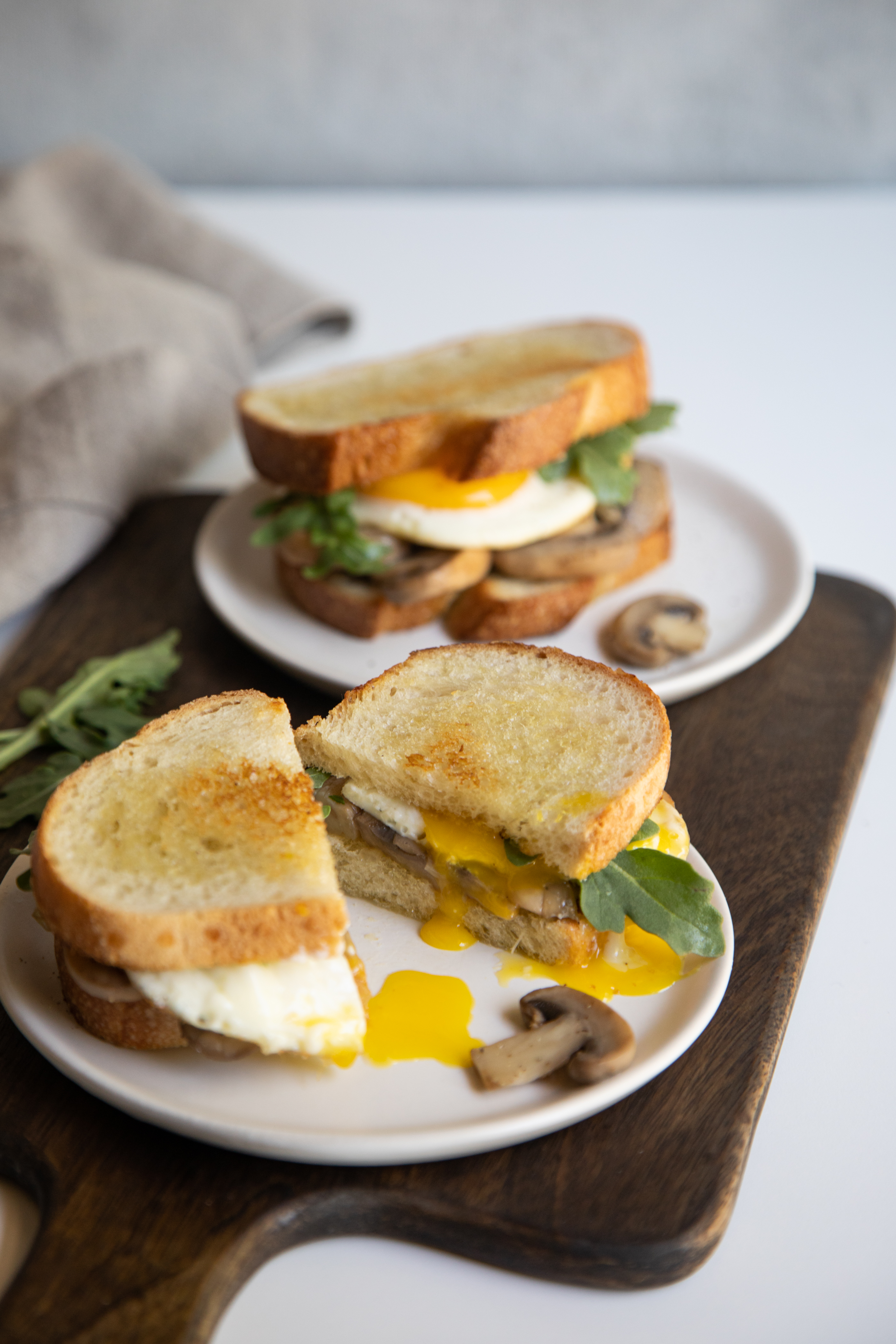 Fried Egg Sandwich - A Seven Minute Breakfast Sandwich