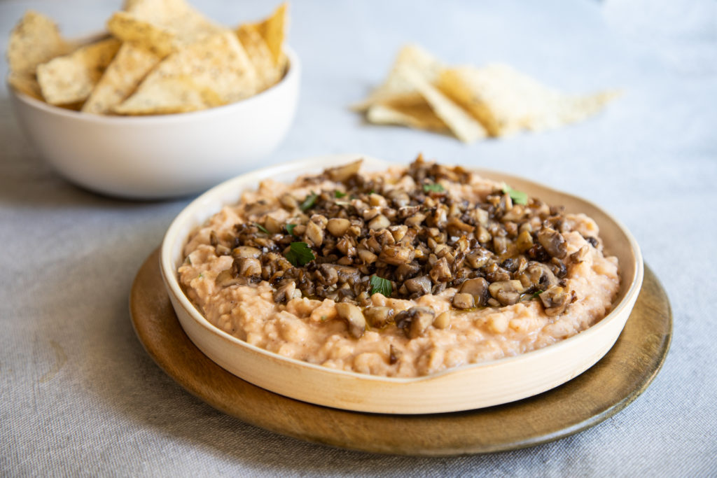 White Bean Dip With Mushrooms