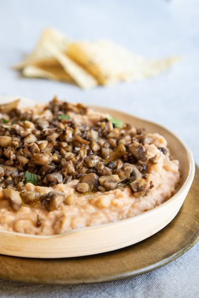 White Bean Dip with Mushrooms