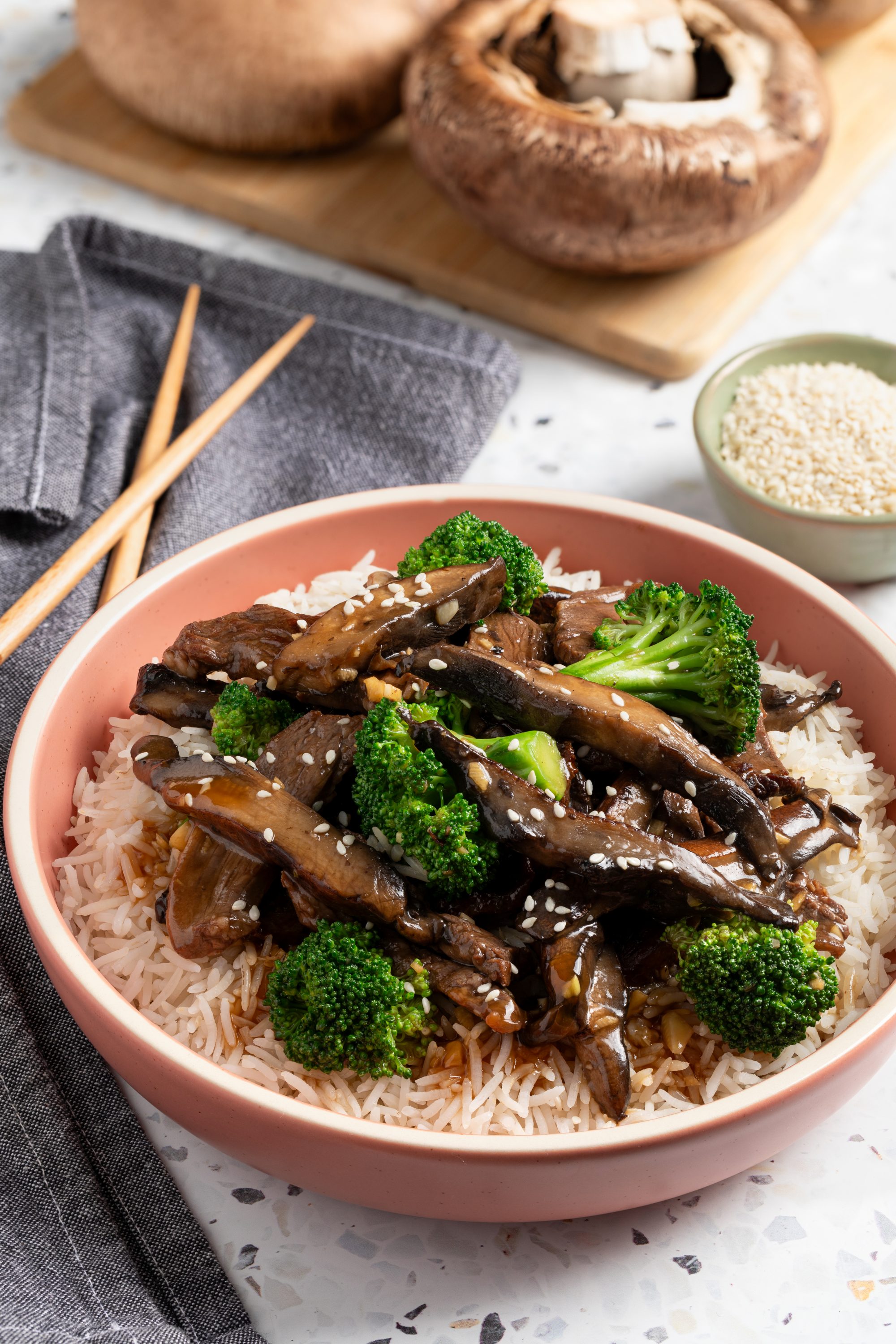 Beef Broccoli with Mushrooms